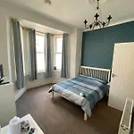 The Bay En-Suite Room