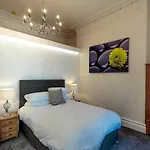 The Windsor Suite