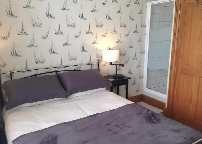 Durnford St- Amazing Location - Free Wifi