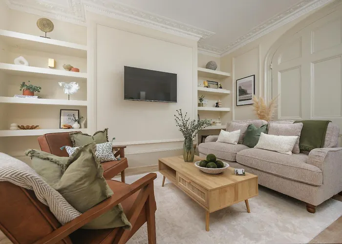 Ocean City Stylish Ground Flat
