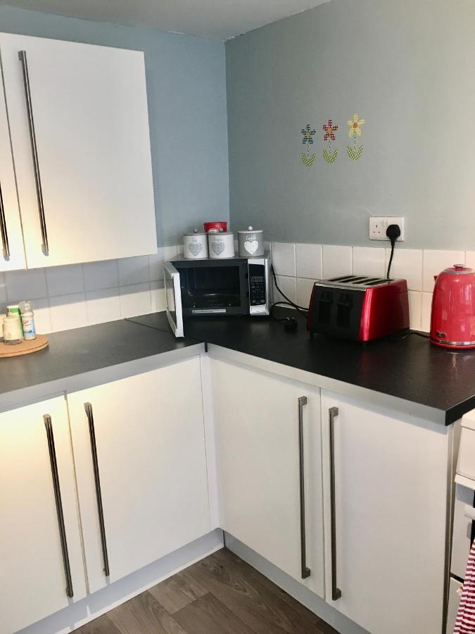 3 Bedroomed House For Up To 7 People, Close To The Hoe, Barbican & City Centre * Plymouth