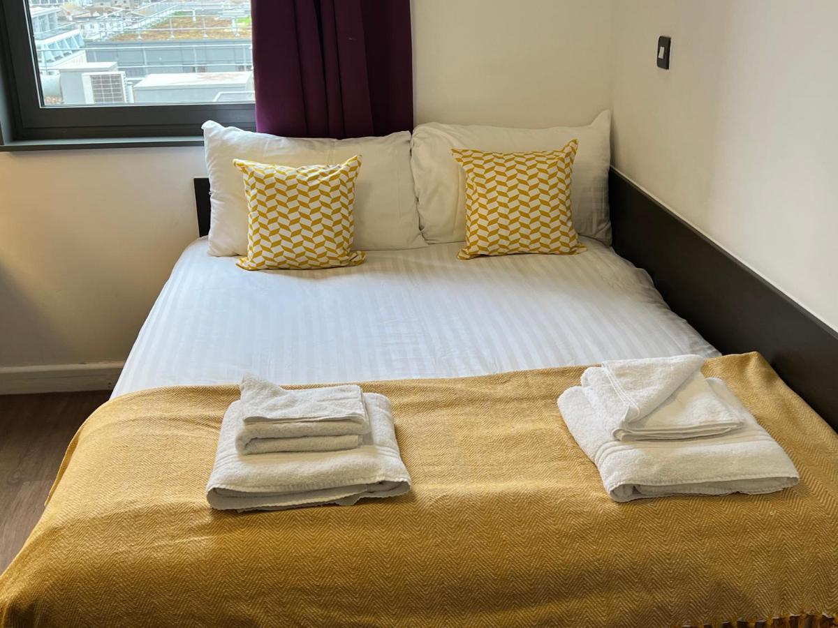 Pure Astor House Apartment *