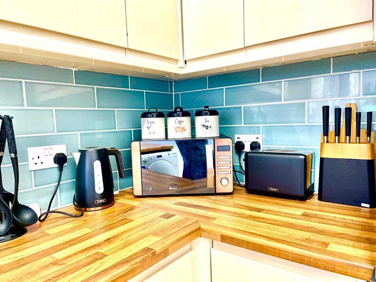 Apartamento Executive Apartments, Nr Centre With Private Parking *