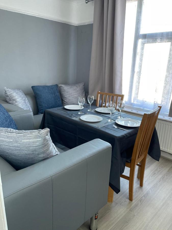 Apartamento H &p Plymouth