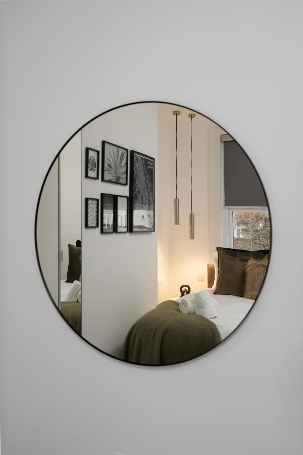 The Getaway! 3 Bed House - - Sleeps 7 - Free Parking - Habita Holiday home *