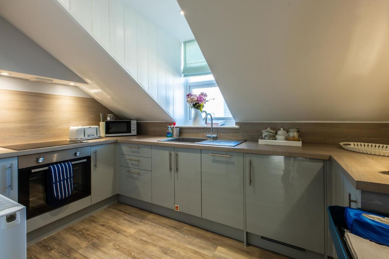 2 Sussex Place Apartment Plymouth