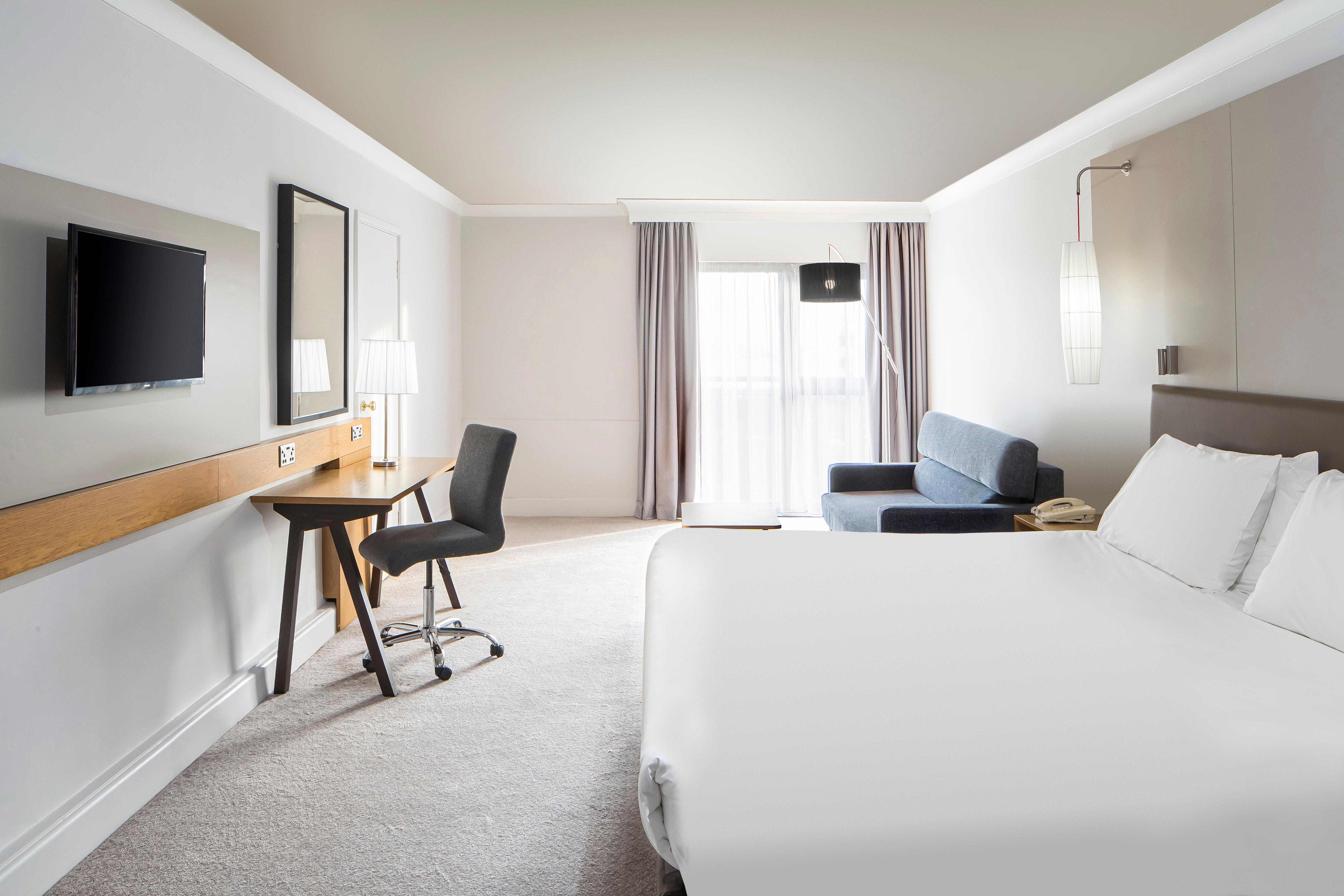 Hotel Crowne Plaza By Ihg 4*