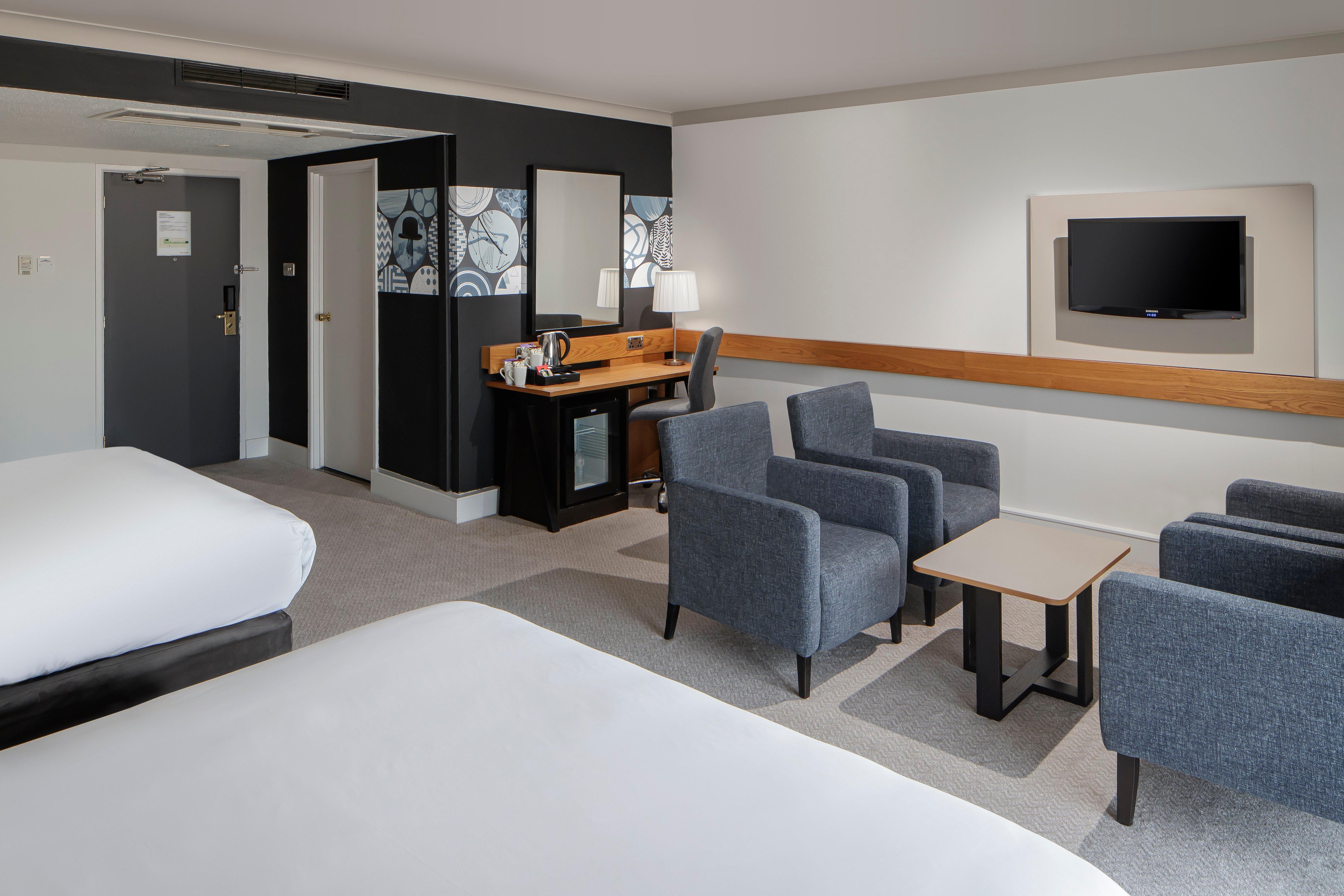 Crowne Plaza By Ihg Hotel 4*