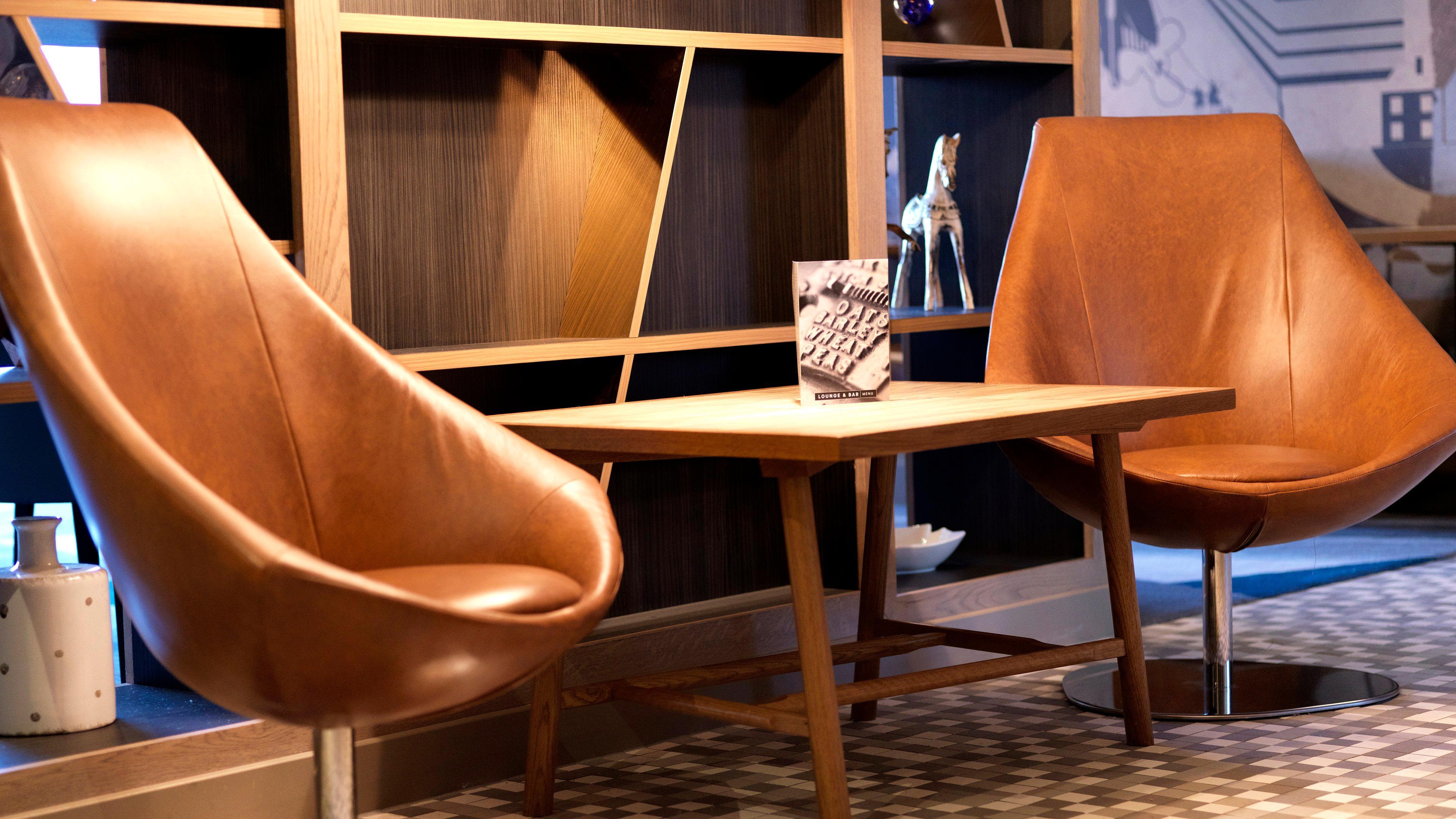Crowne Plaza By Ihg Hotel 4*