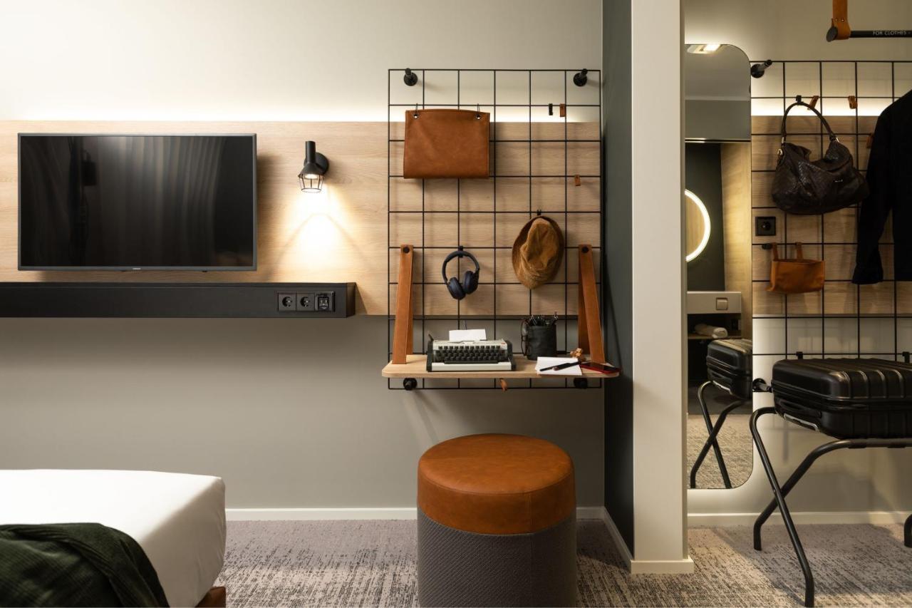 Moxy Hotel