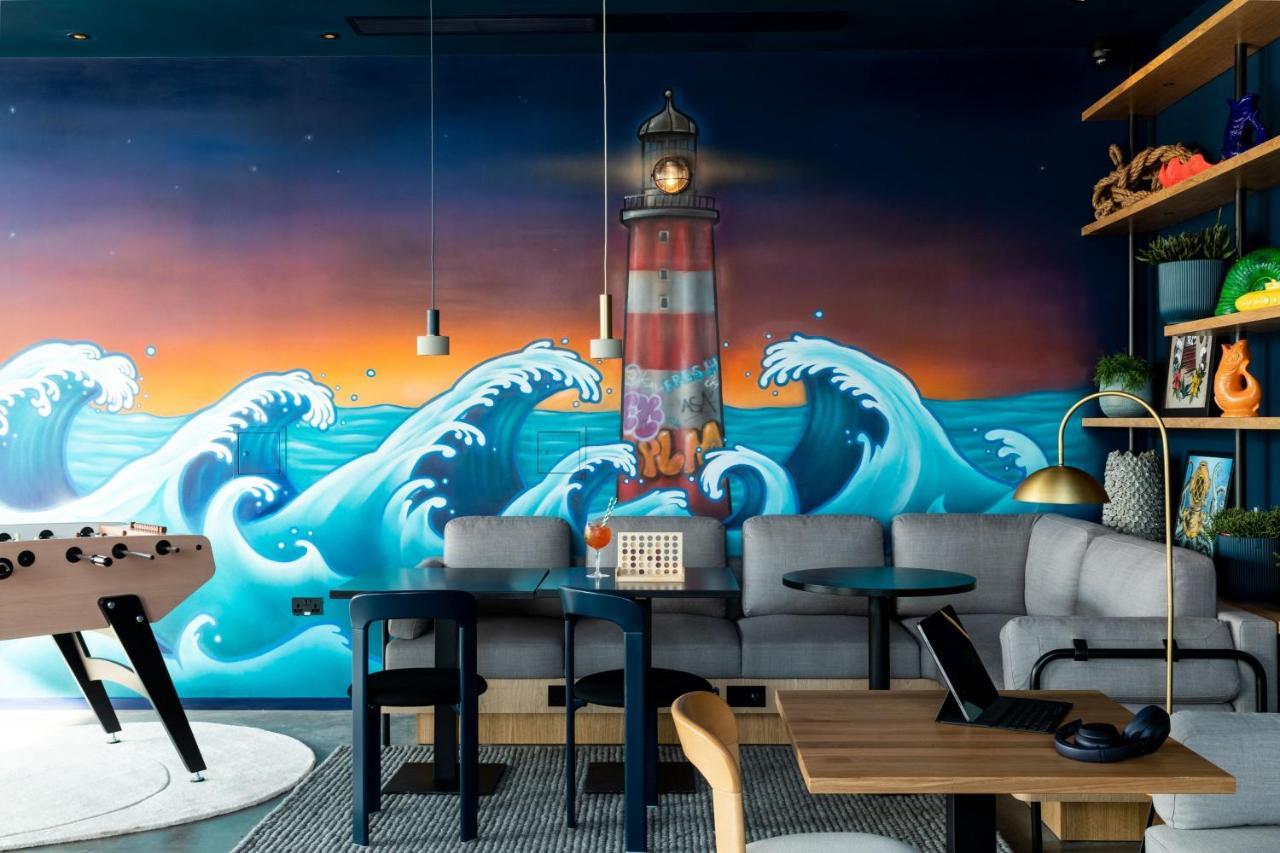 Moxy Hotel