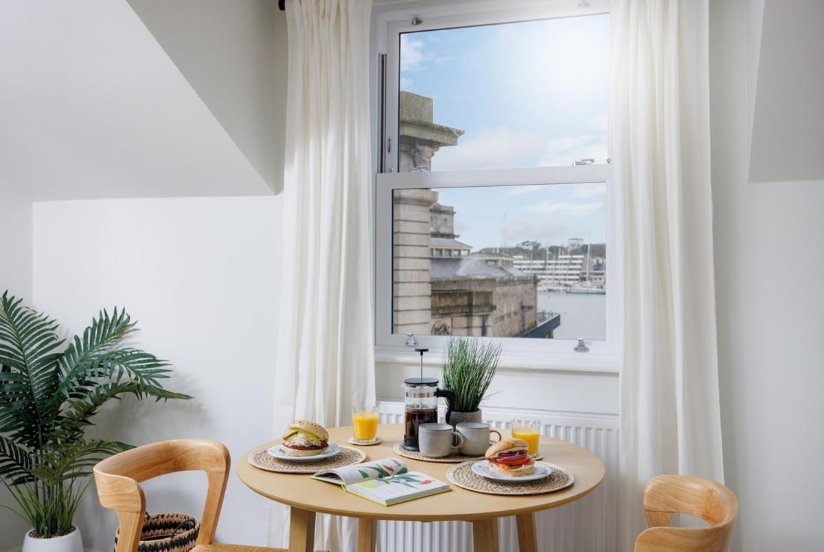 2 Bed - Penthouse The Gatehouse By Pureserviced Plymouth