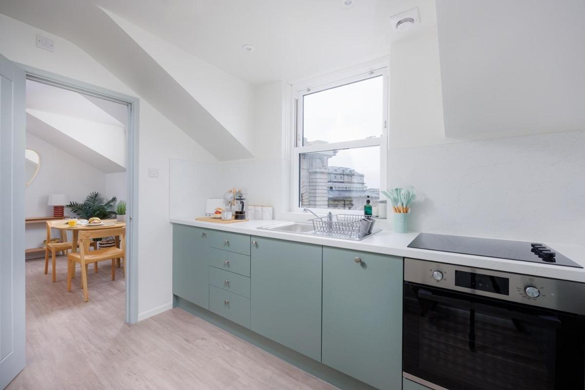 2 Bed - Penthouse The Gatehouse By Pureserviced Apartment Plymouth