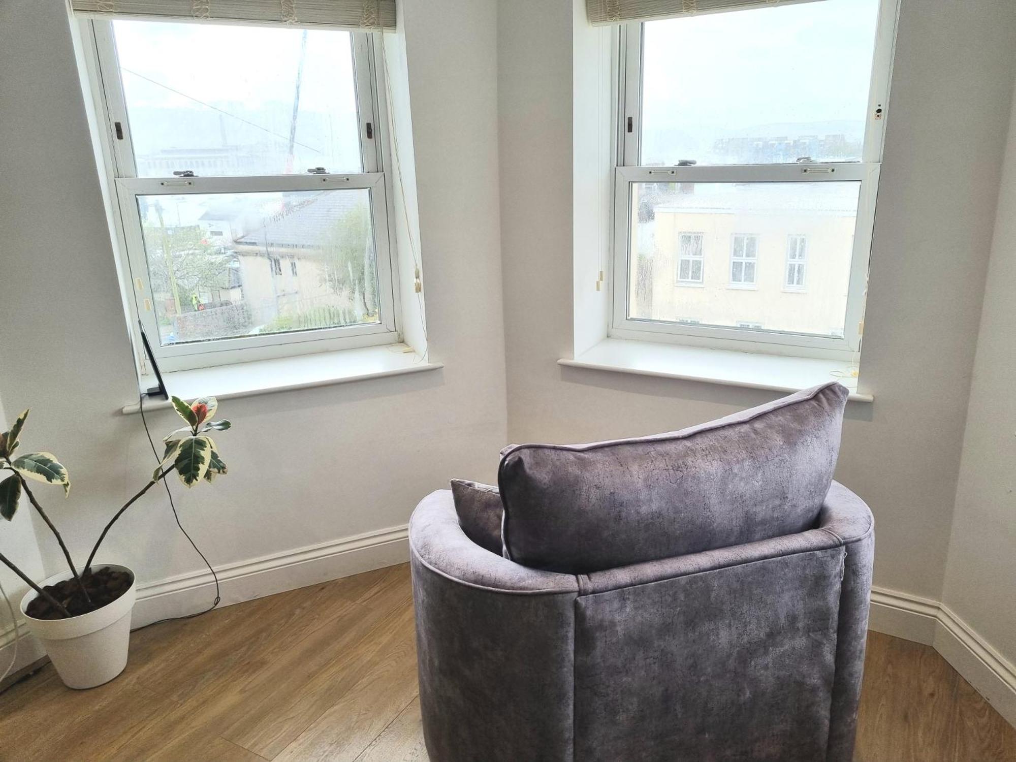 River Views, Free Parking, Near Royal William Yard *