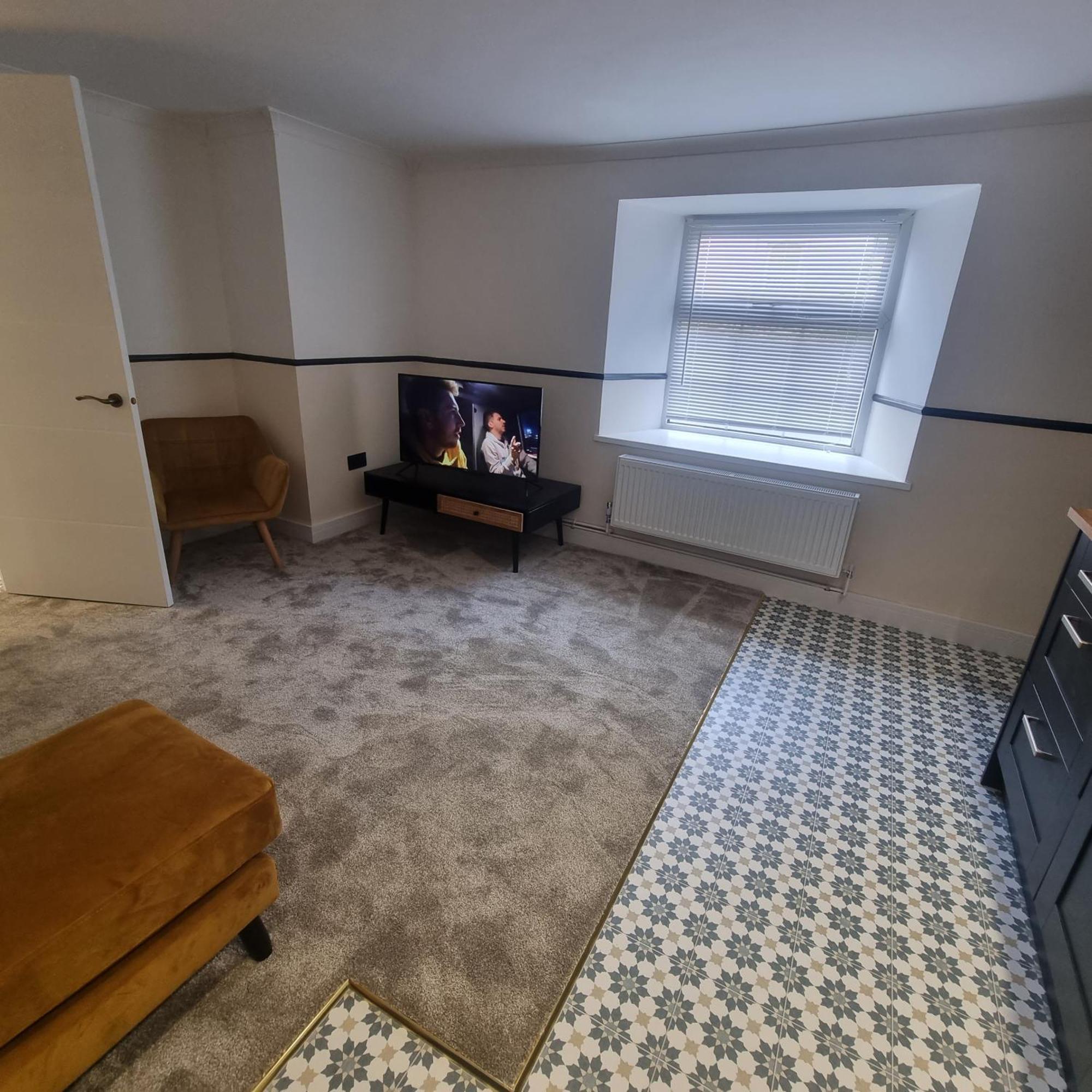 Quite Flat Apartment *