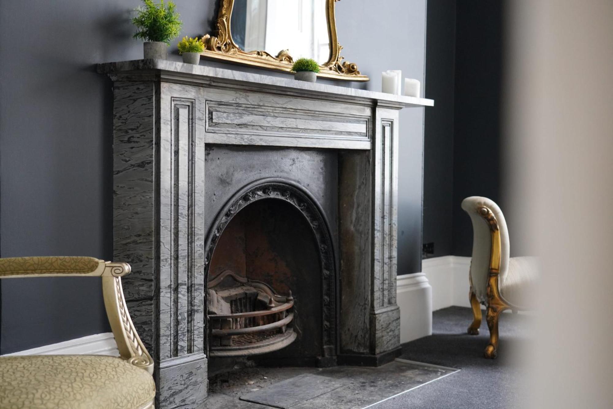 The Hoe, Beautiful 5-bedroom House, Garden, Secure Parking, Sleeps 12 Casa de férias Plymouth