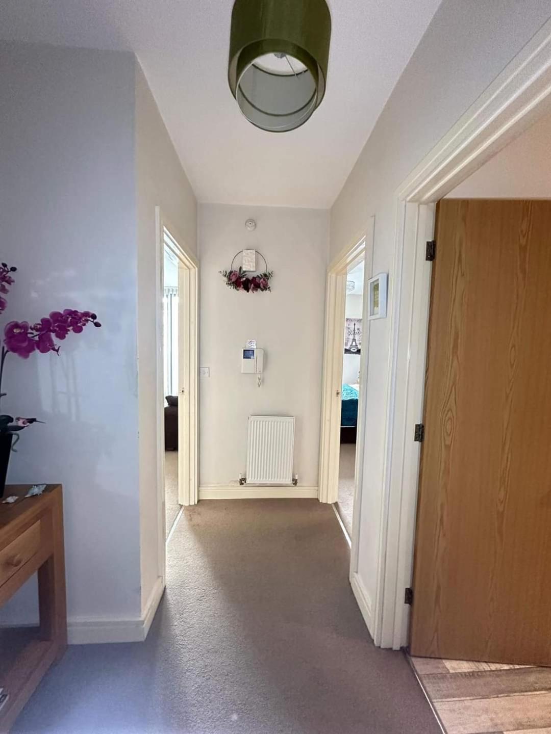 Lovely 1 Bedroom Apartment