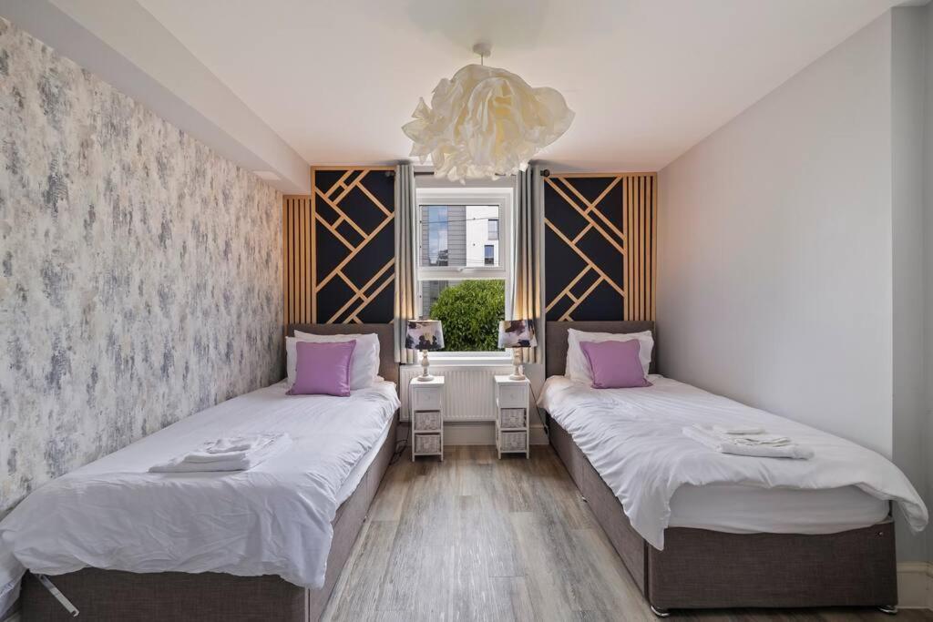 Apartment Stylish Plymouth Gem - Sleeps 6 *