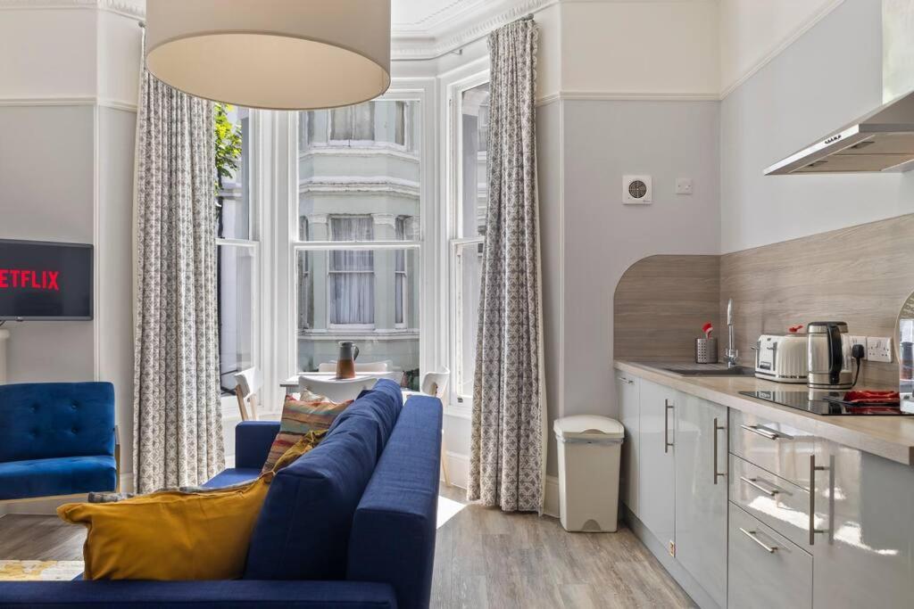 Stylish Plymouth Gem - Sleeps 6 Plymouth