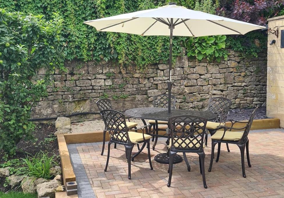 3-bedroom House In Apartment Plymouth