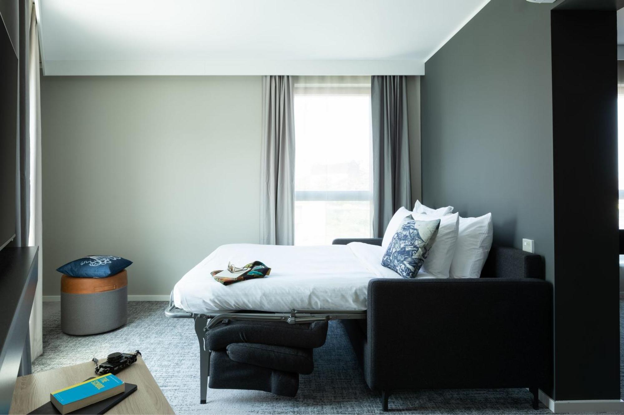Moxy Hotel 3*