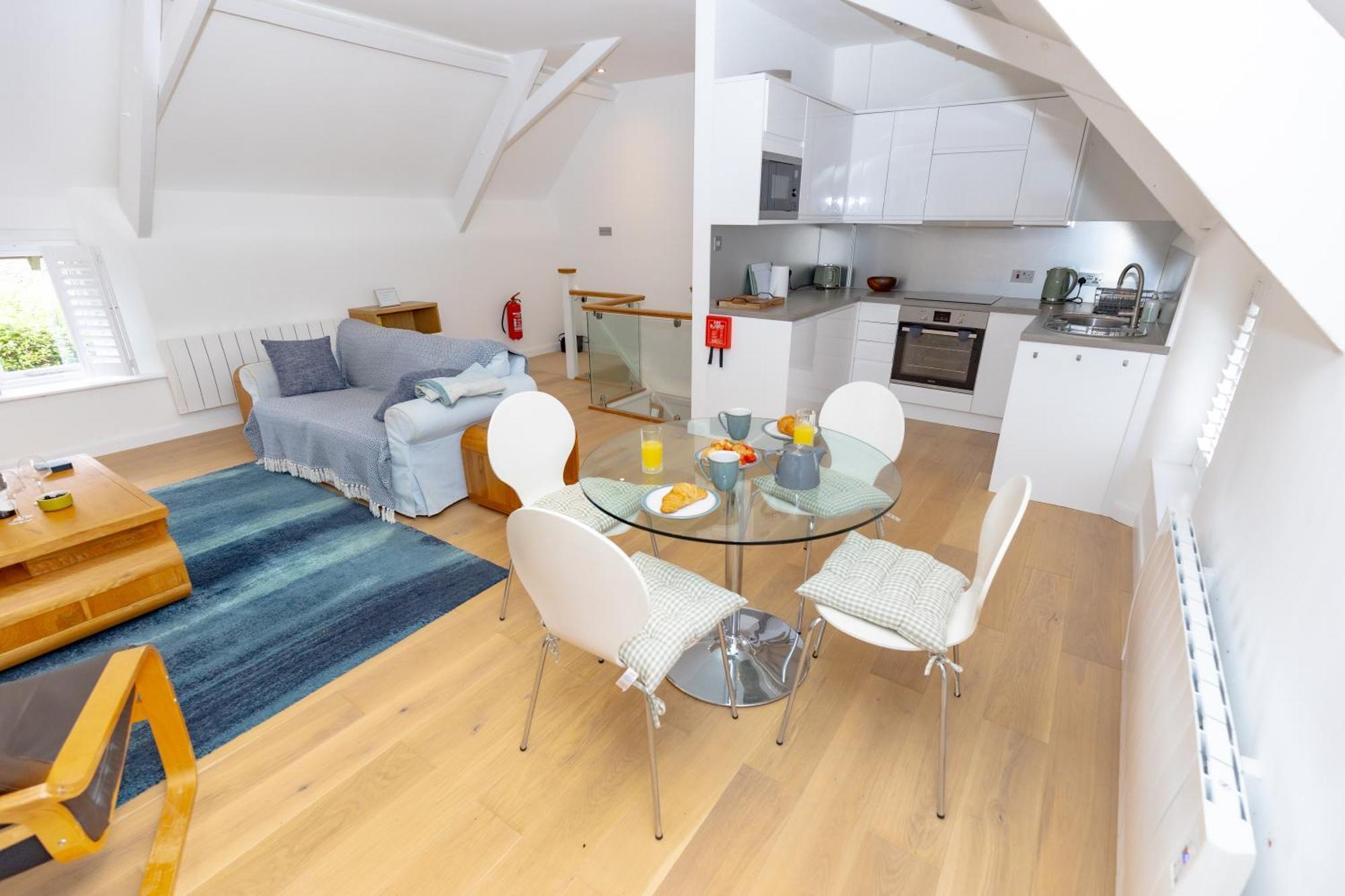 The Hayloft, Noss Mayo * Plymouth