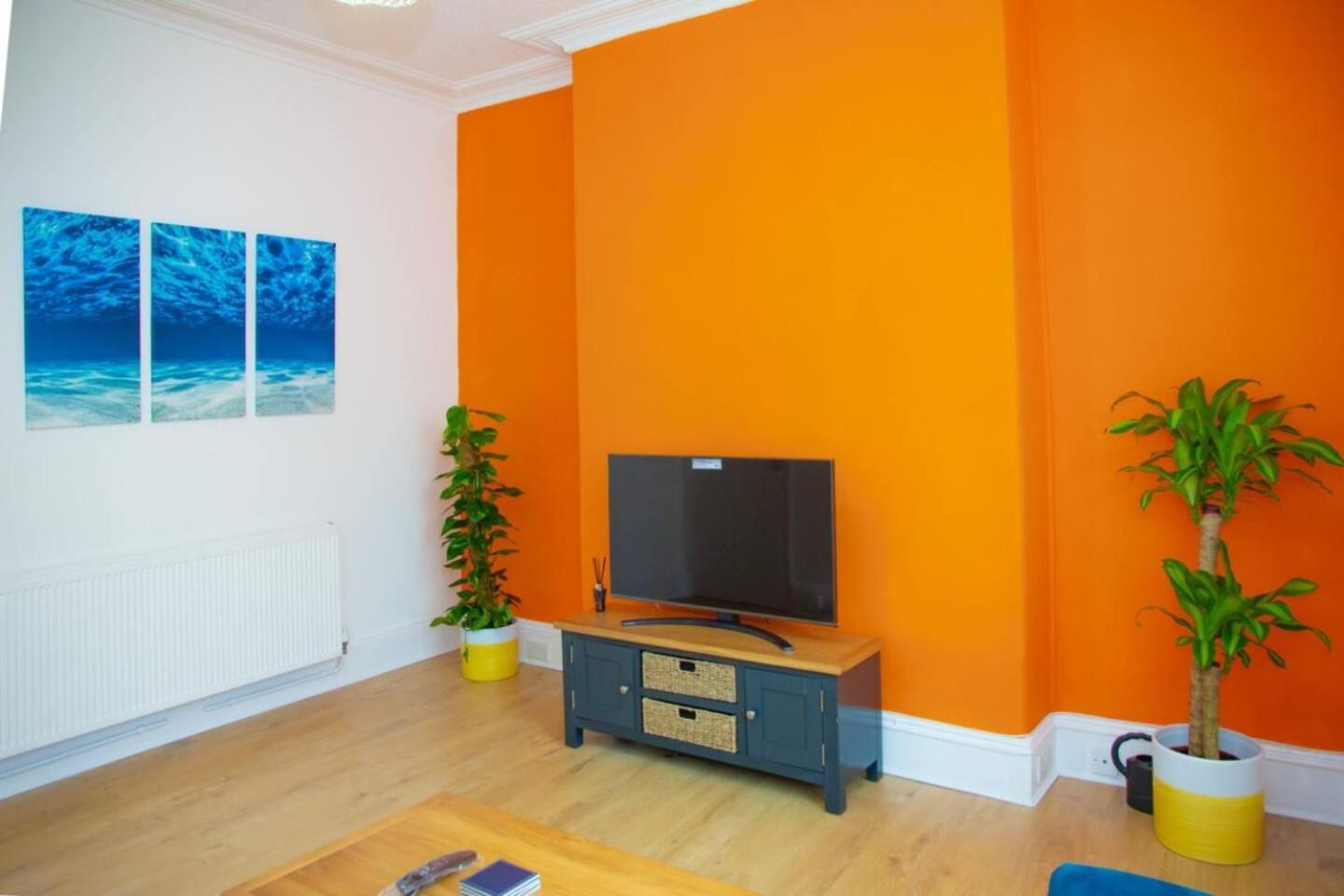 Apartment Sunny Seaside 1br Flat In Street Parking Plymouth