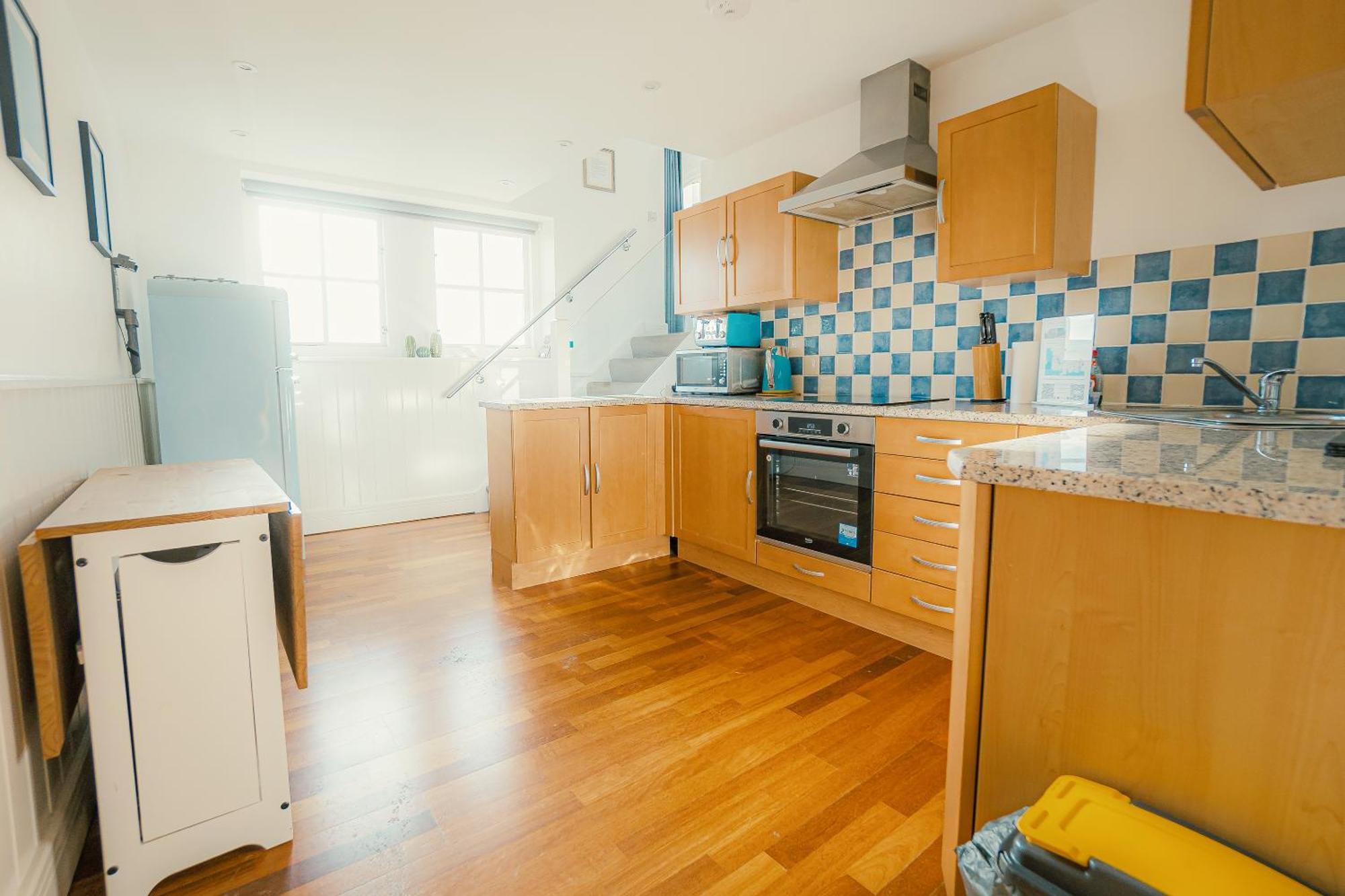 Apartment Super Duplex With Free Parking Plymouth