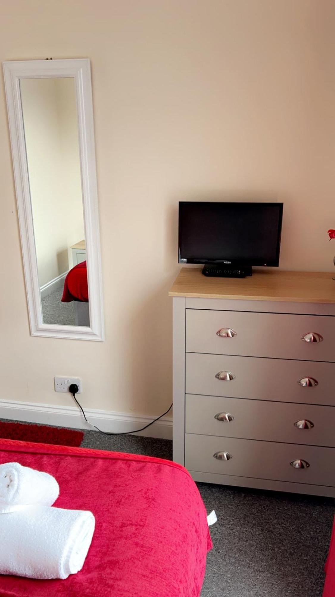 Mutley Plain Entire Place 3 Bedrooms Plymouth