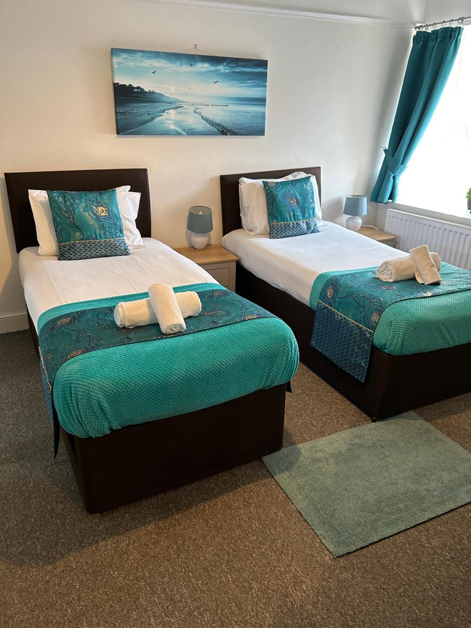 Mutley Plain Entire Place 3 Bedrooms Plymouth