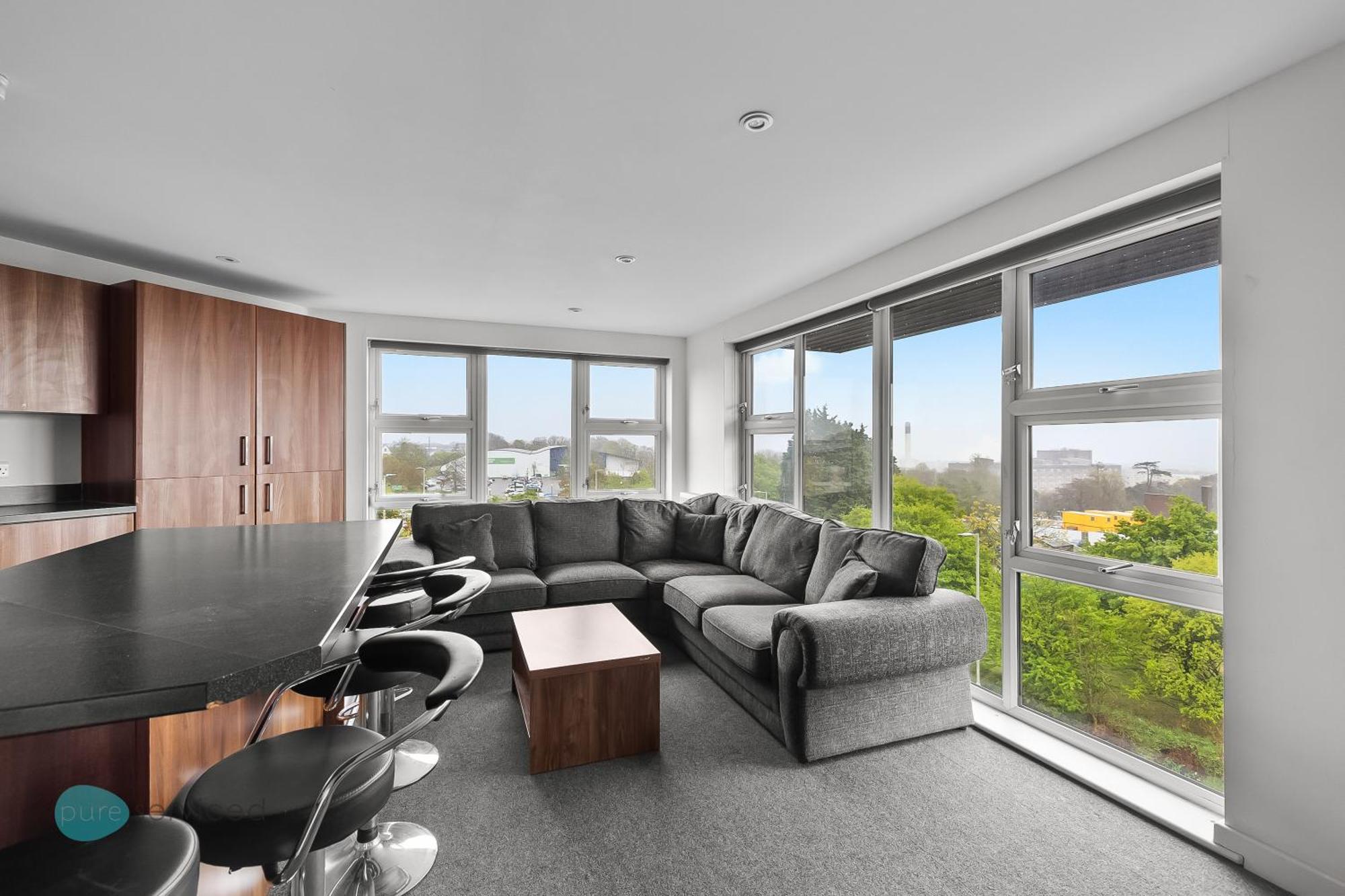 Apartment Derriford By Pureserviced *