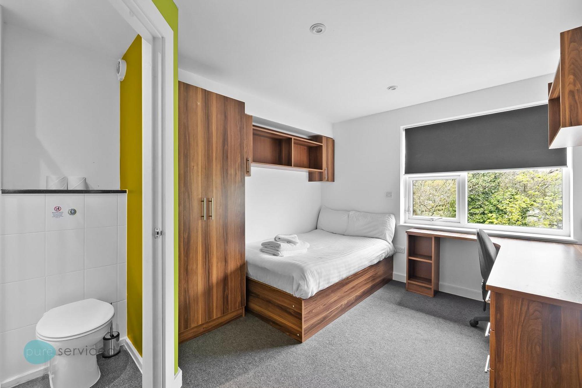 Apartment Derriford By Pureserviced *