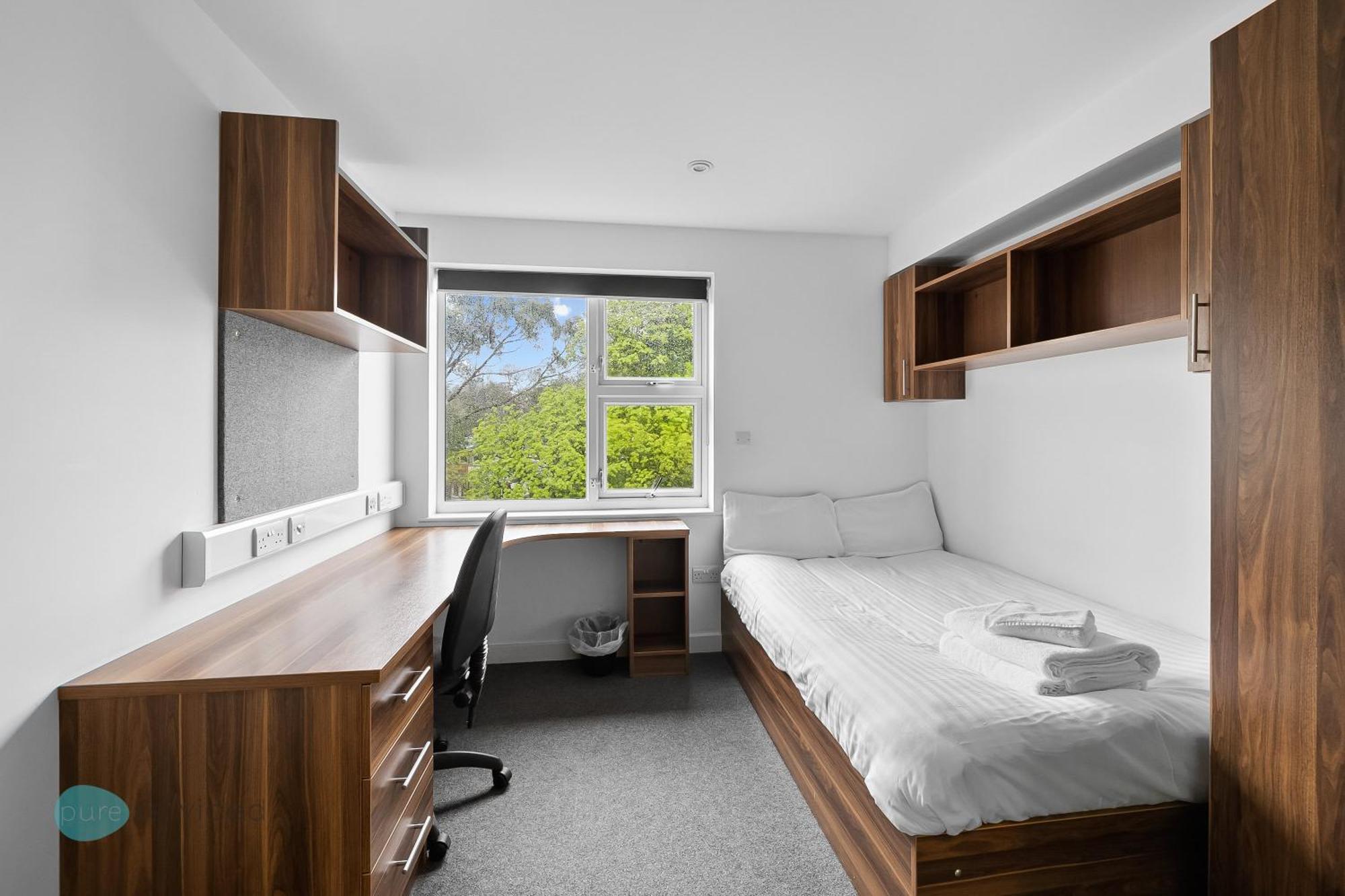 Derriford By Pureserviced Apartment *