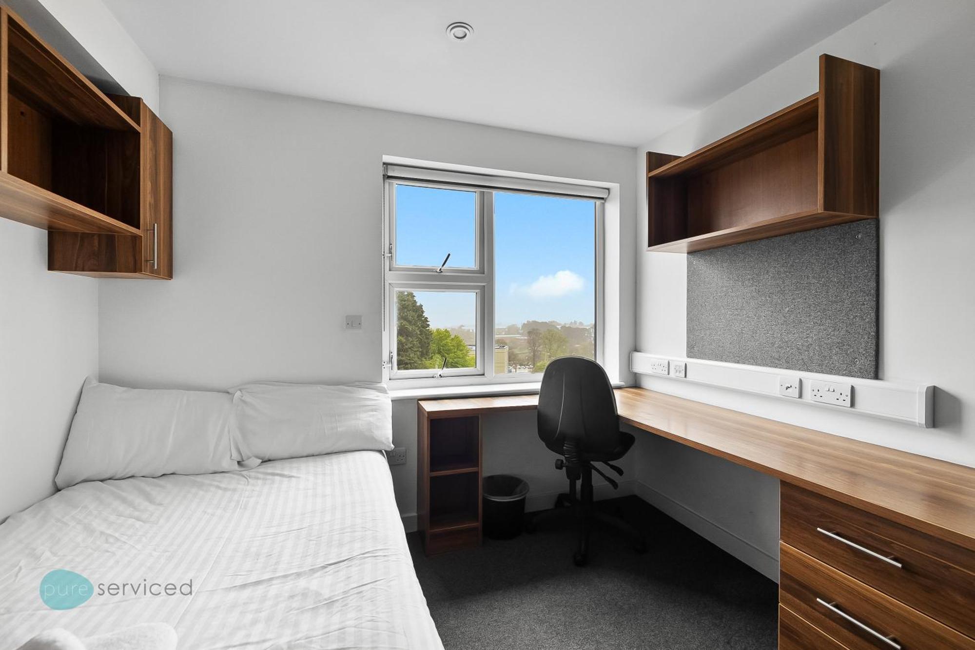 Apartment Derriford By Pureserviced Plymouth