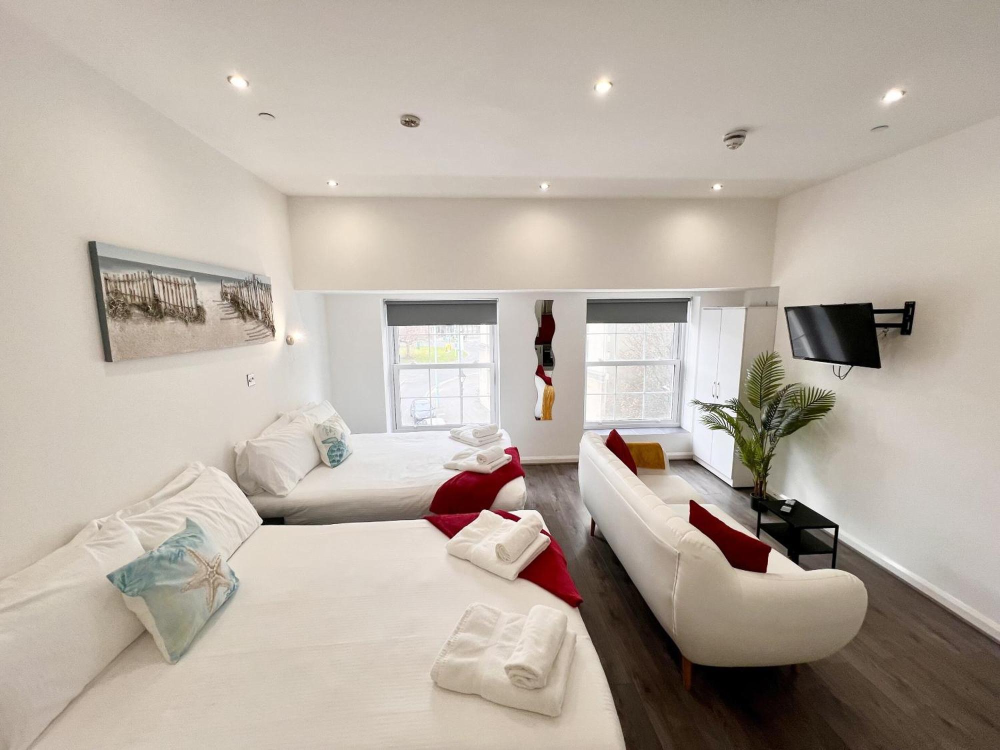 Fox House Studios, Aparthotel 4*