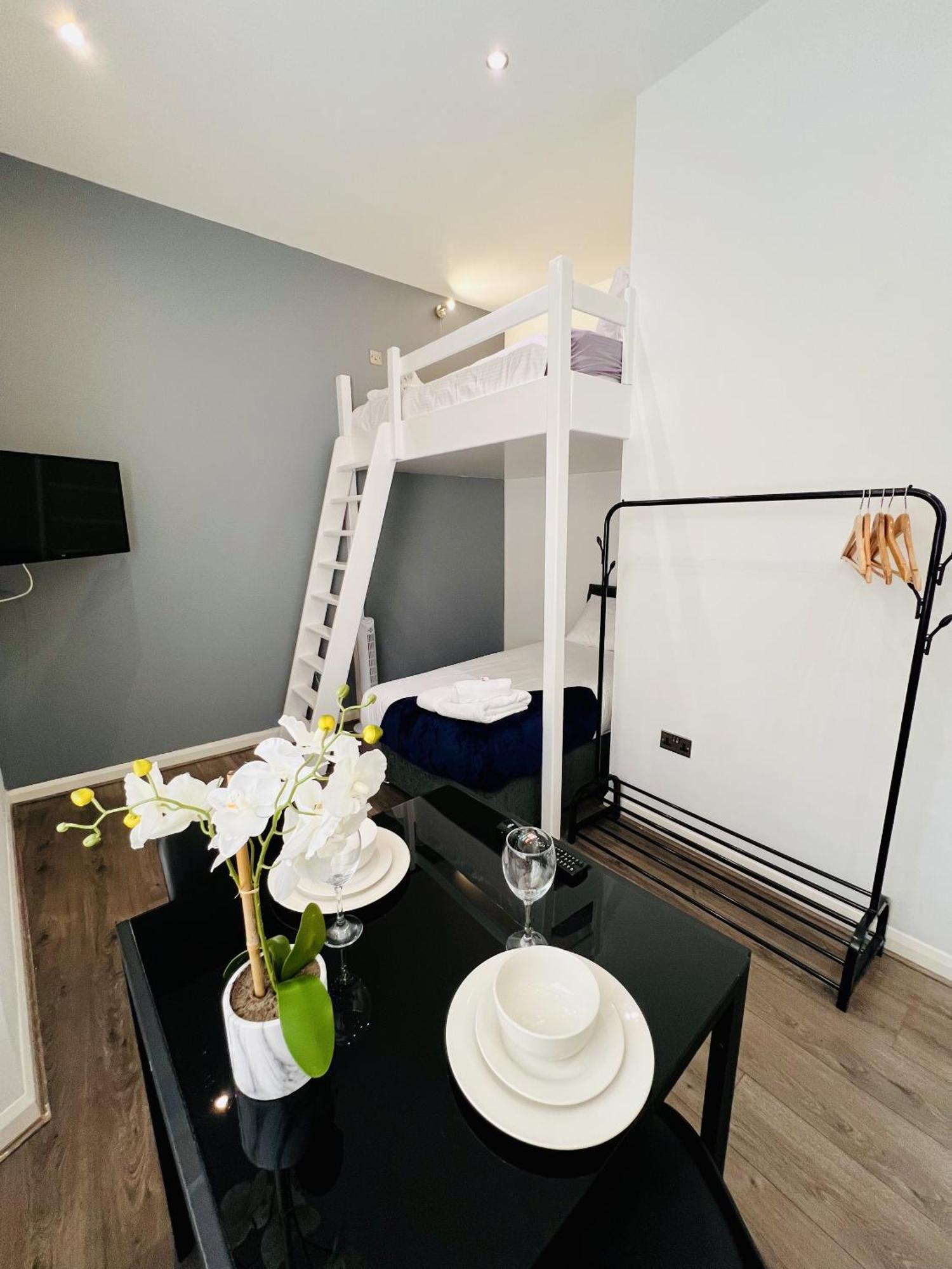 Fox House Studios, Aparthotel Apartment Plymouth