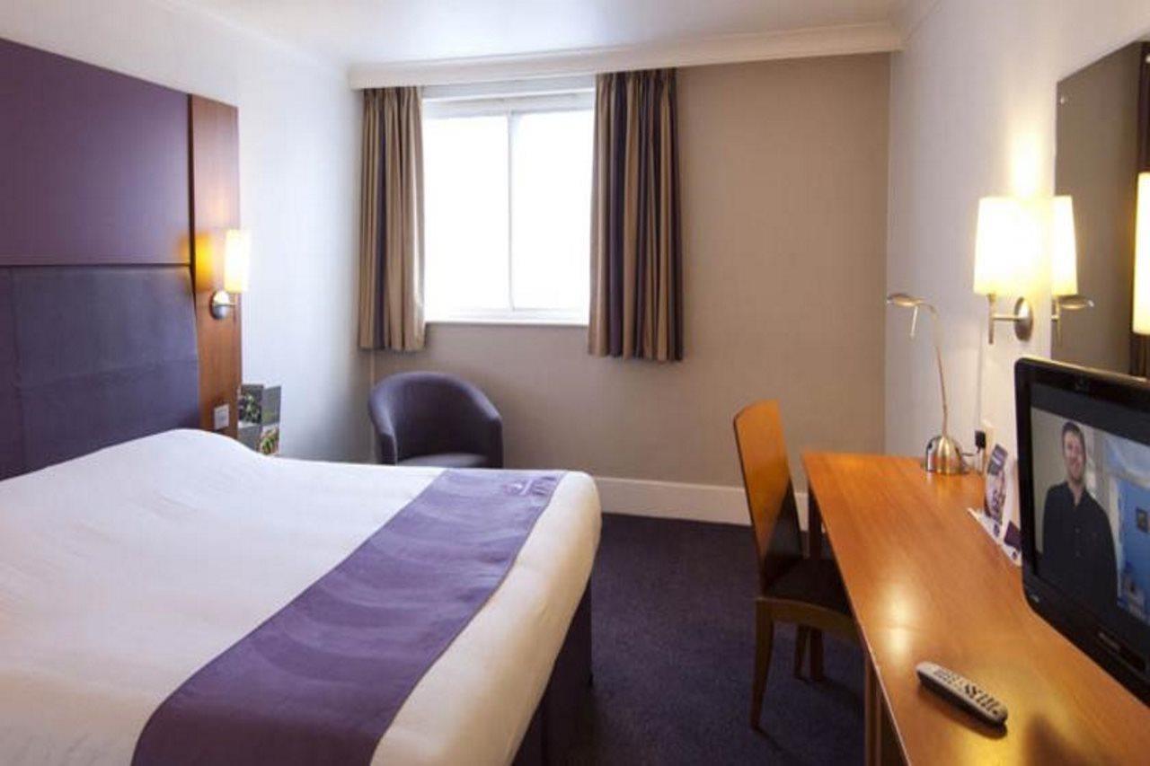 Premier East Hotel 3*