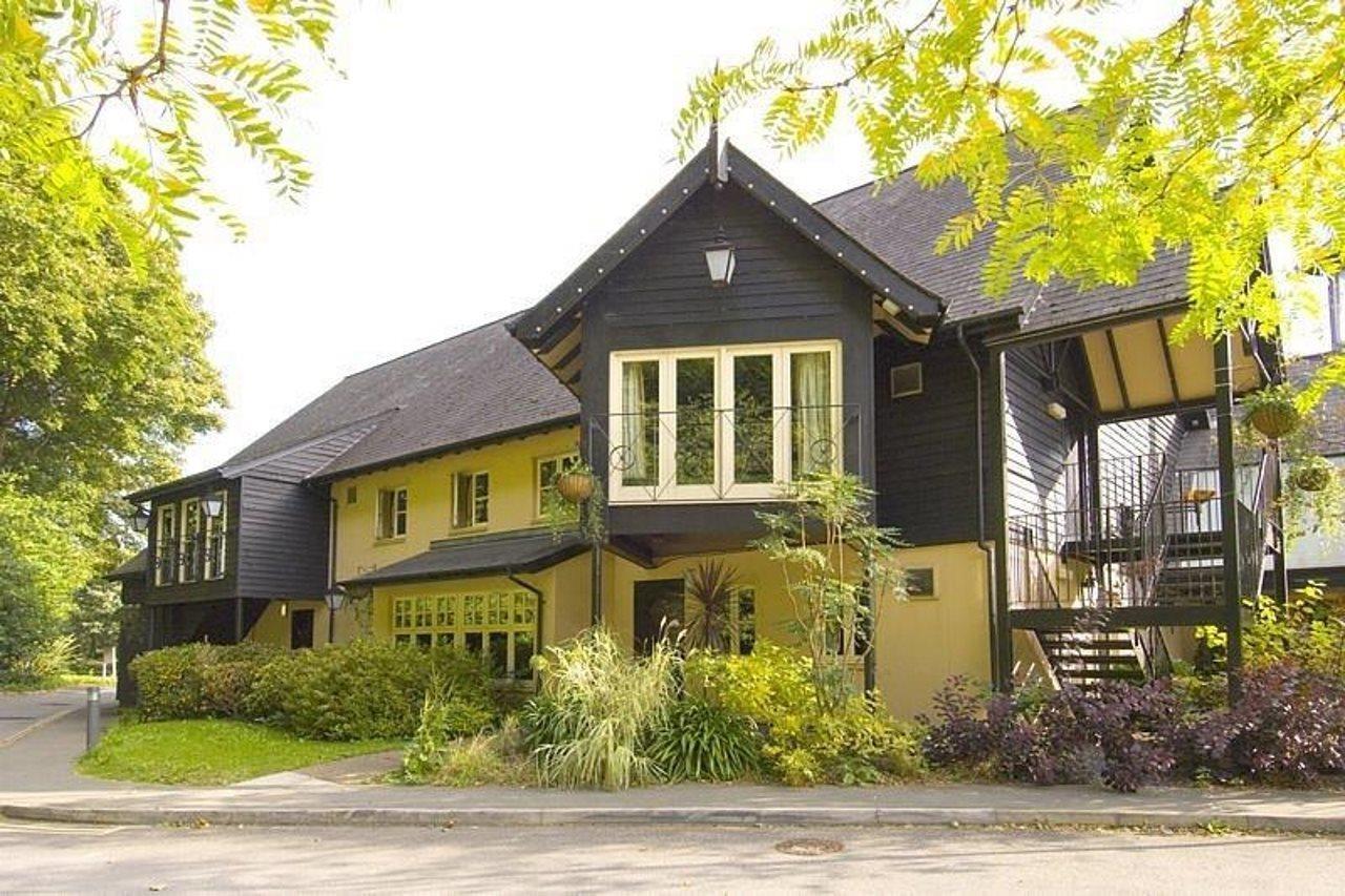 Premier East