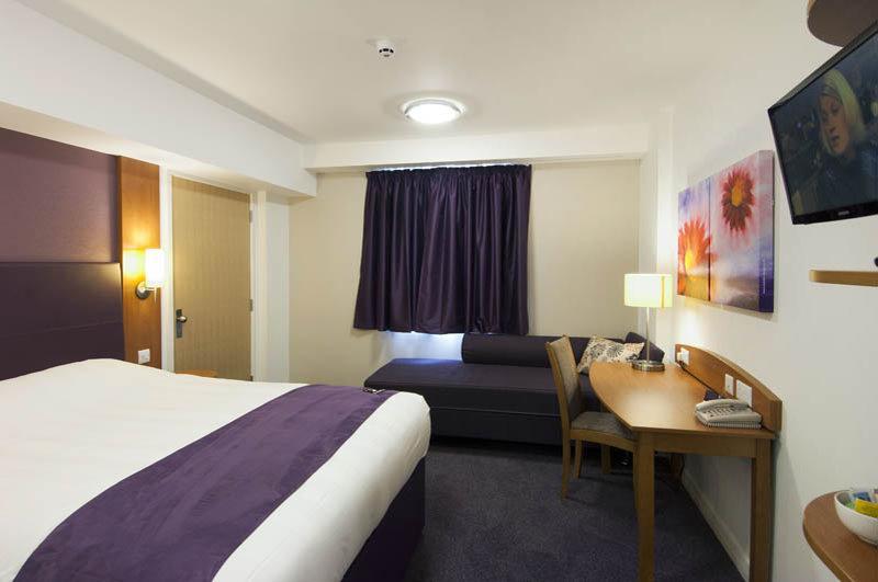 Premier East 3* Plymouth