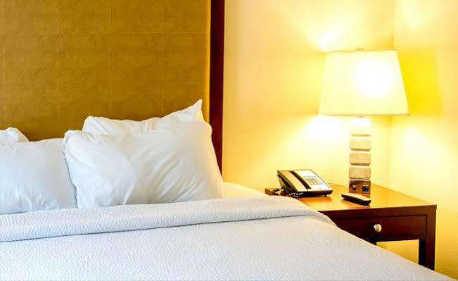 Guest house The Caraneal Plymouth