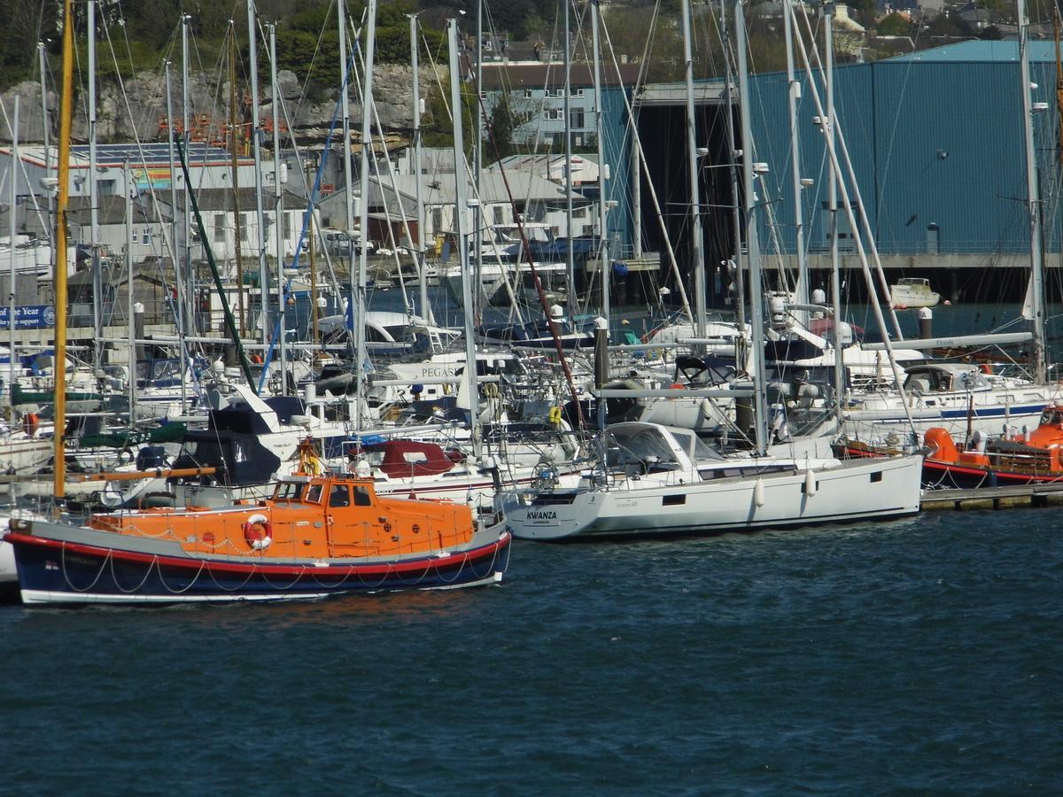 Apartment Sutton Harbour House Plymouth
