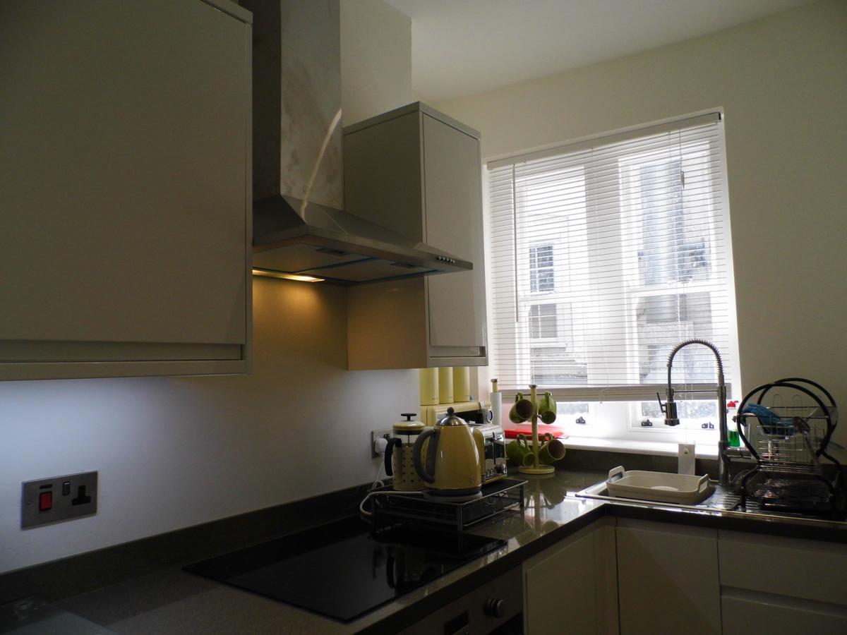 Sutton Harbour House Apartment