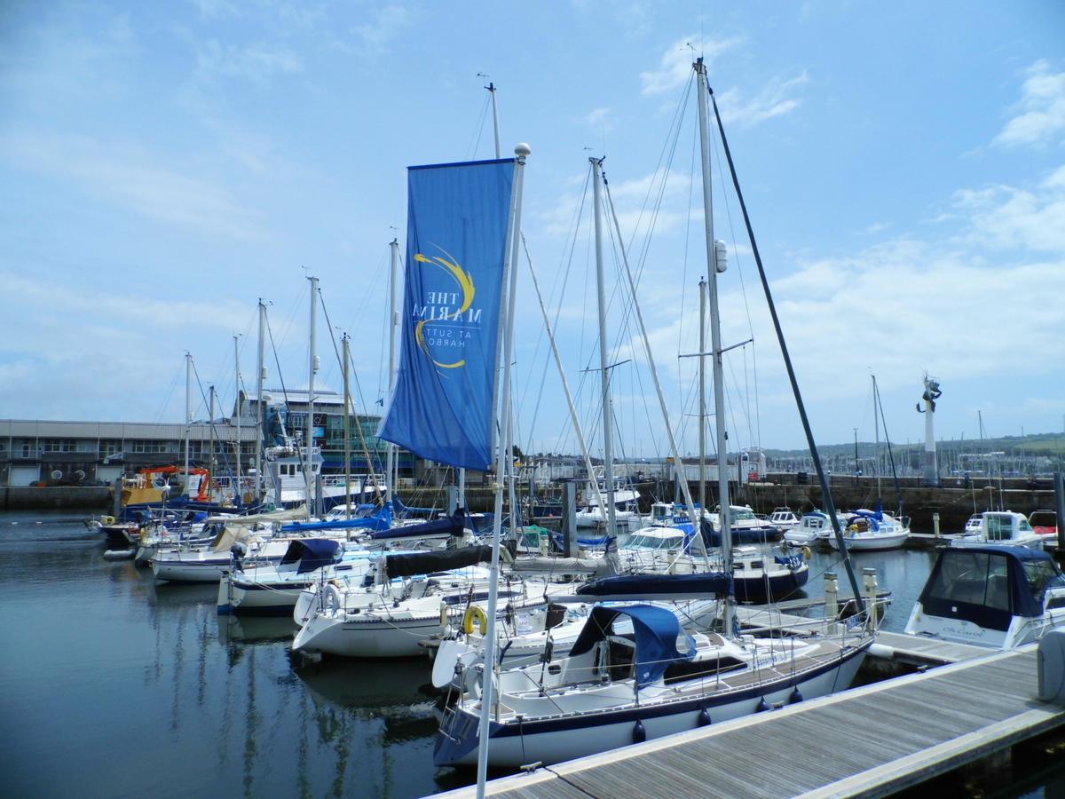 Sutton Harbour House Apartment *