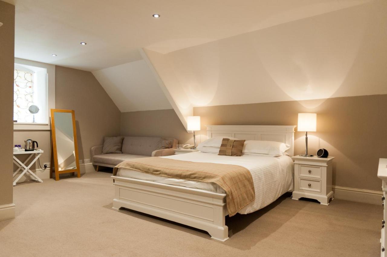 Langdon Court And Restaurant Country house