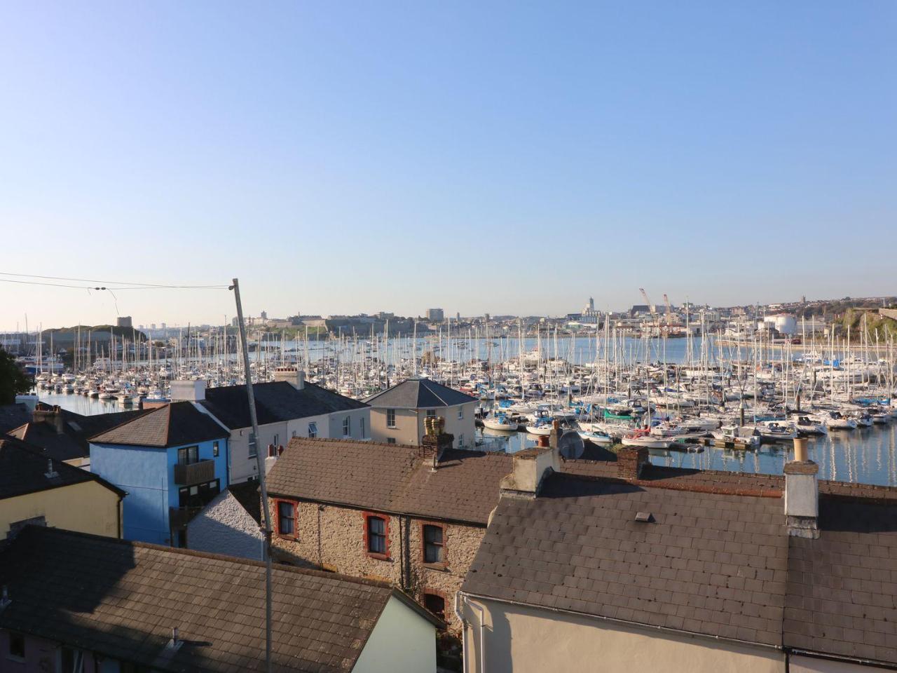 8 St. Johns Road Holiday home Plymouth