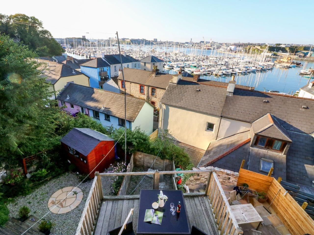 8 St. Johns Road * Plymouth