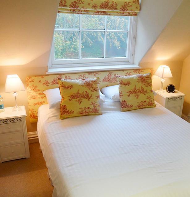 Country house Langdon Court And Restaurant Plymouth