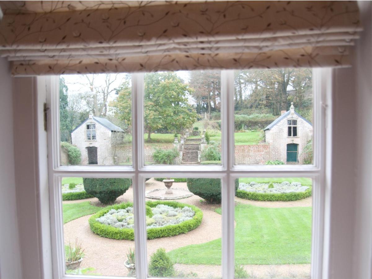 Langdon Court And Restaurant Country house Plymouth