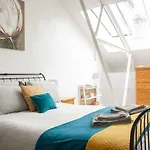 Mills Bakery Apartment At Royal William Yard