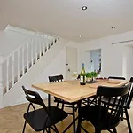Central Plymouth House - Sleeps 6 - Pets Welcome